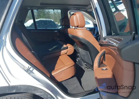 2013 BMW X5 xDrive35D из США, поврежденный, VIN 5UXZW0C52D0B93305